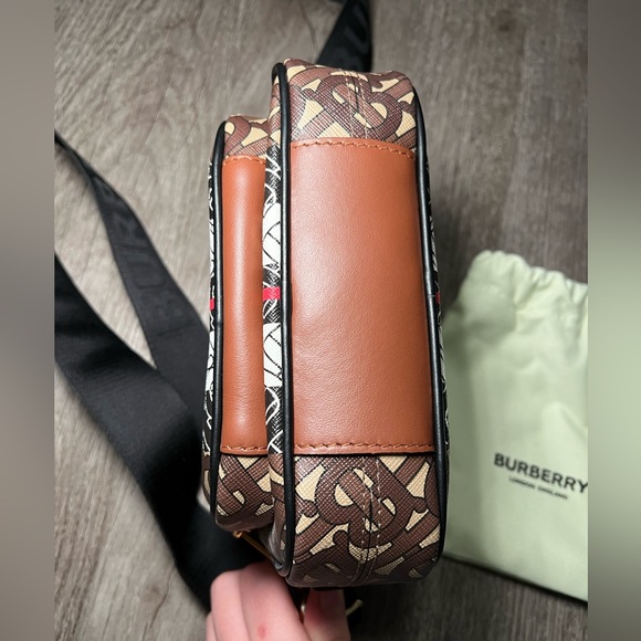 Burberry Monogram Stripe E-Canvas Camera Bag and Custom Belt Strap Rare NWOT - Picture 8 of 16